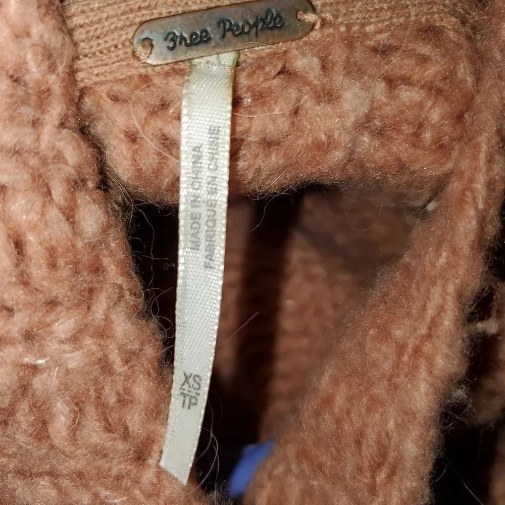 Free People Fluffy Fox Sweater Papaya Alpaca Wool Blend cowl neck chunky XS